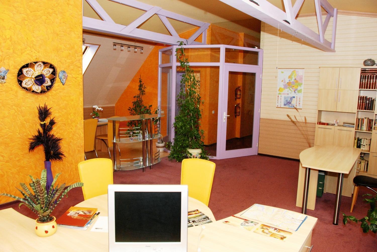 Guest House Lt Каунас Екстер'єр фото