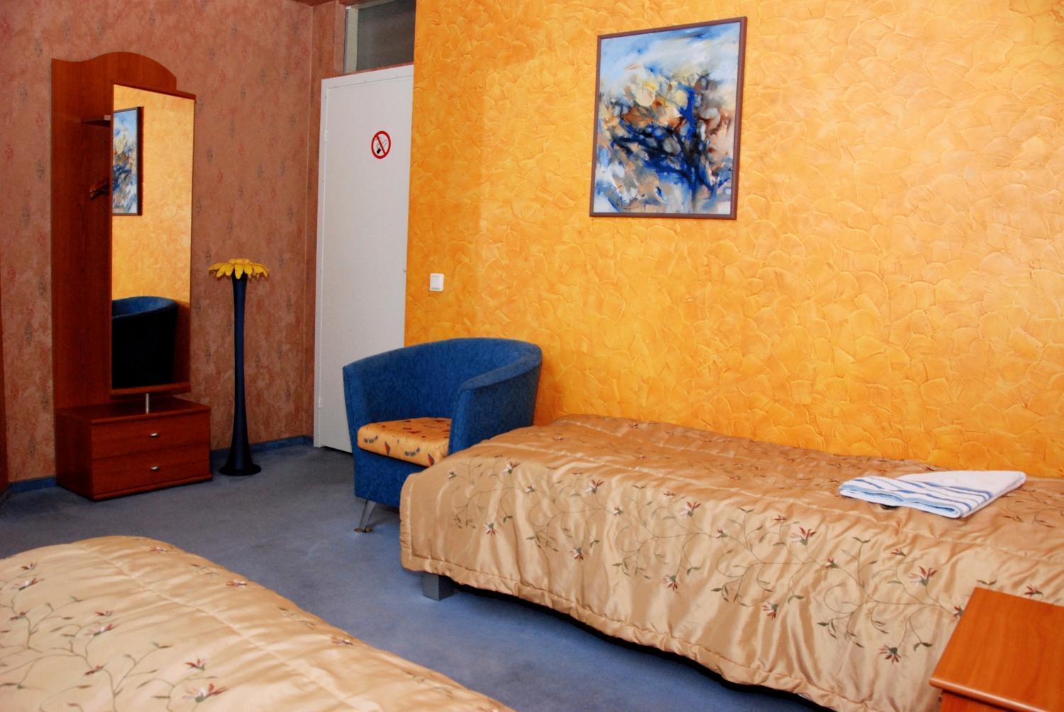 Guest House Lt Каунас Екстер'єр фото