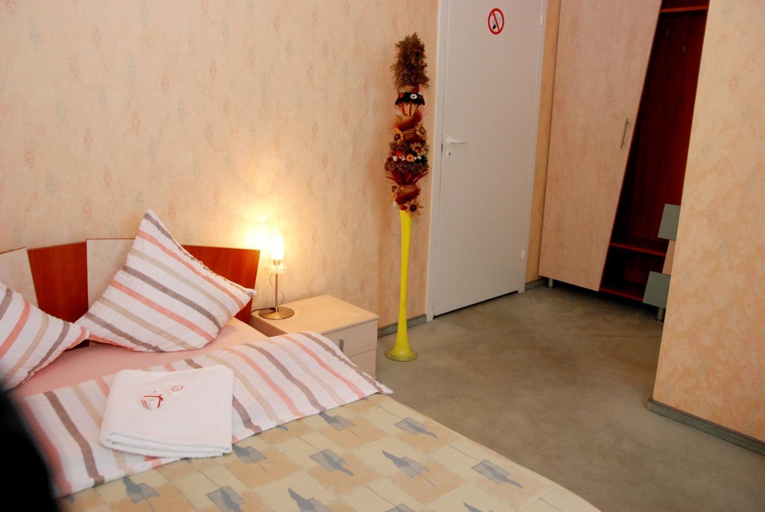 Guest House Lt Каунас Екстер'єр фото